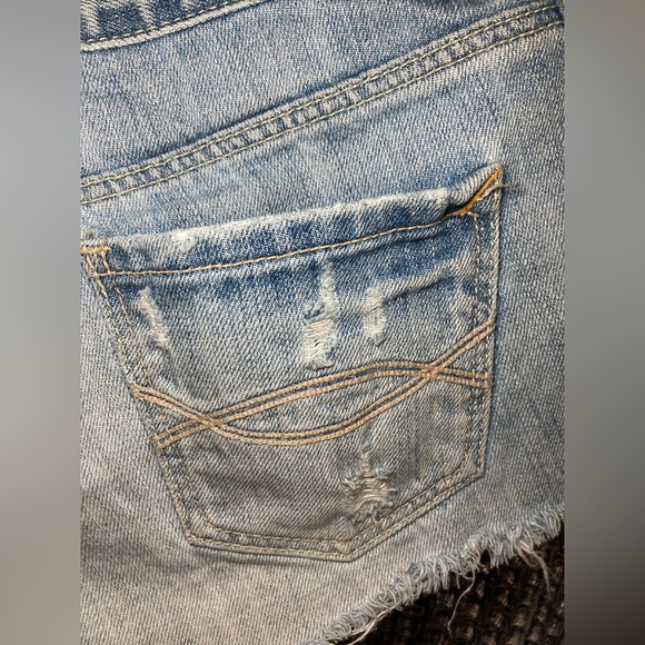 Abercrombie & Fitch Light Blue Distressed Denim Cutoff Shorts - Picture 11 of 14